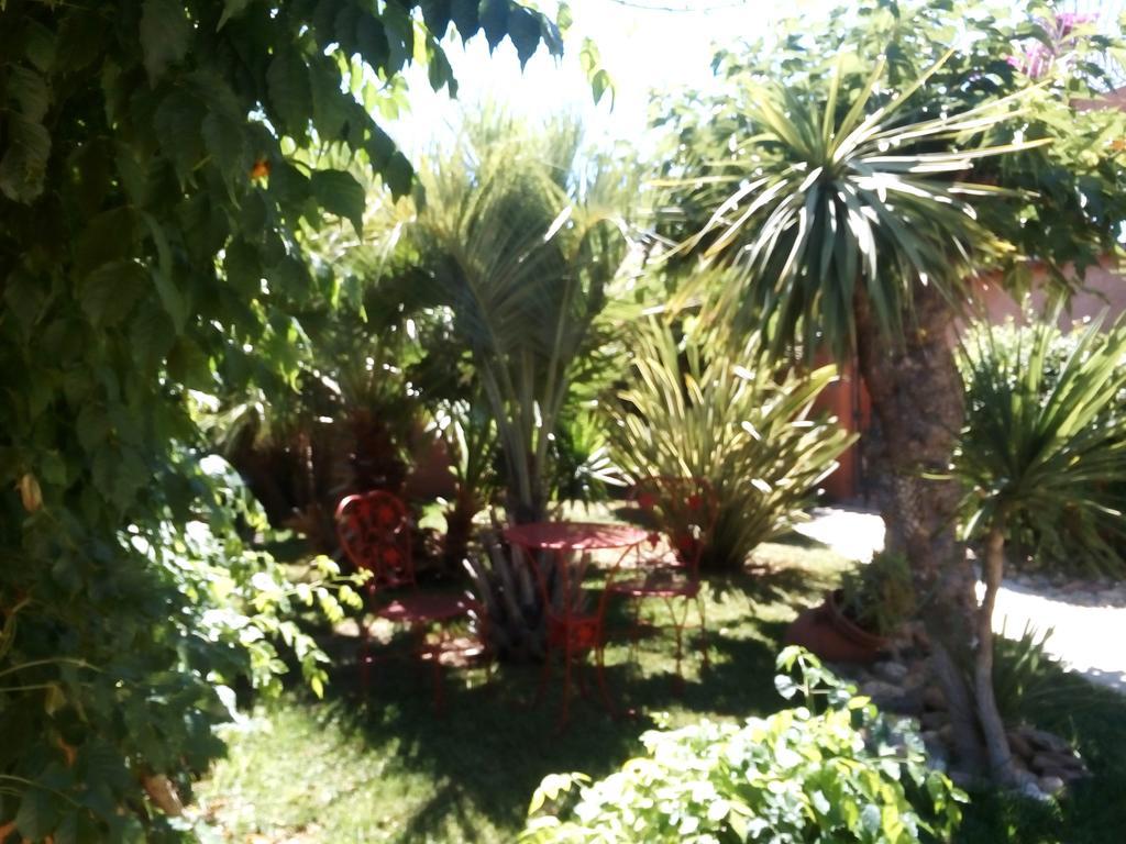 La Gentoliere Bed and Breakfast Pollestres Εξωτερικό φωτογραφία